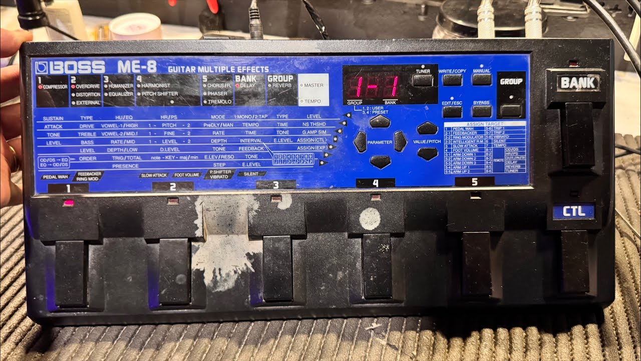 Boss ME-8 Pedalboard R$397 - YouTube