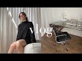 VLOG: New Desk Chair, Current Spring Makeup & Catching Up