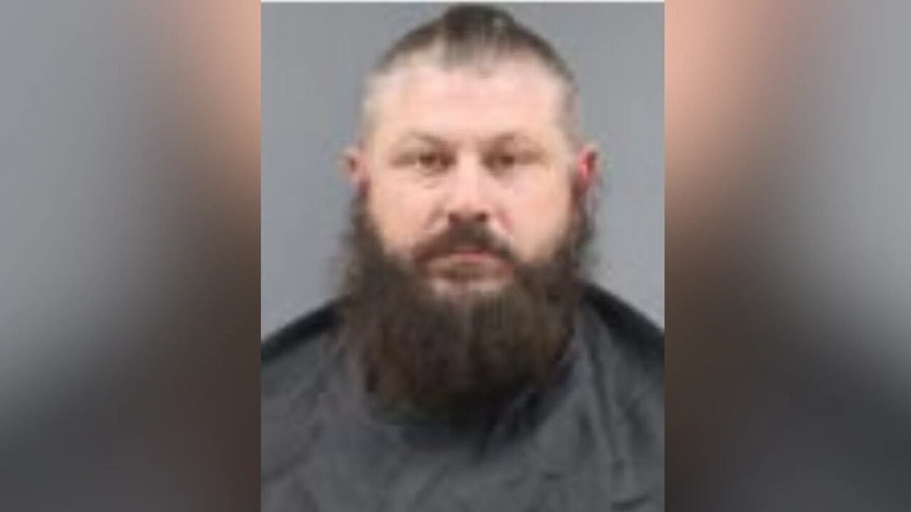 Man facing child sexual abuse material charges - YouTube