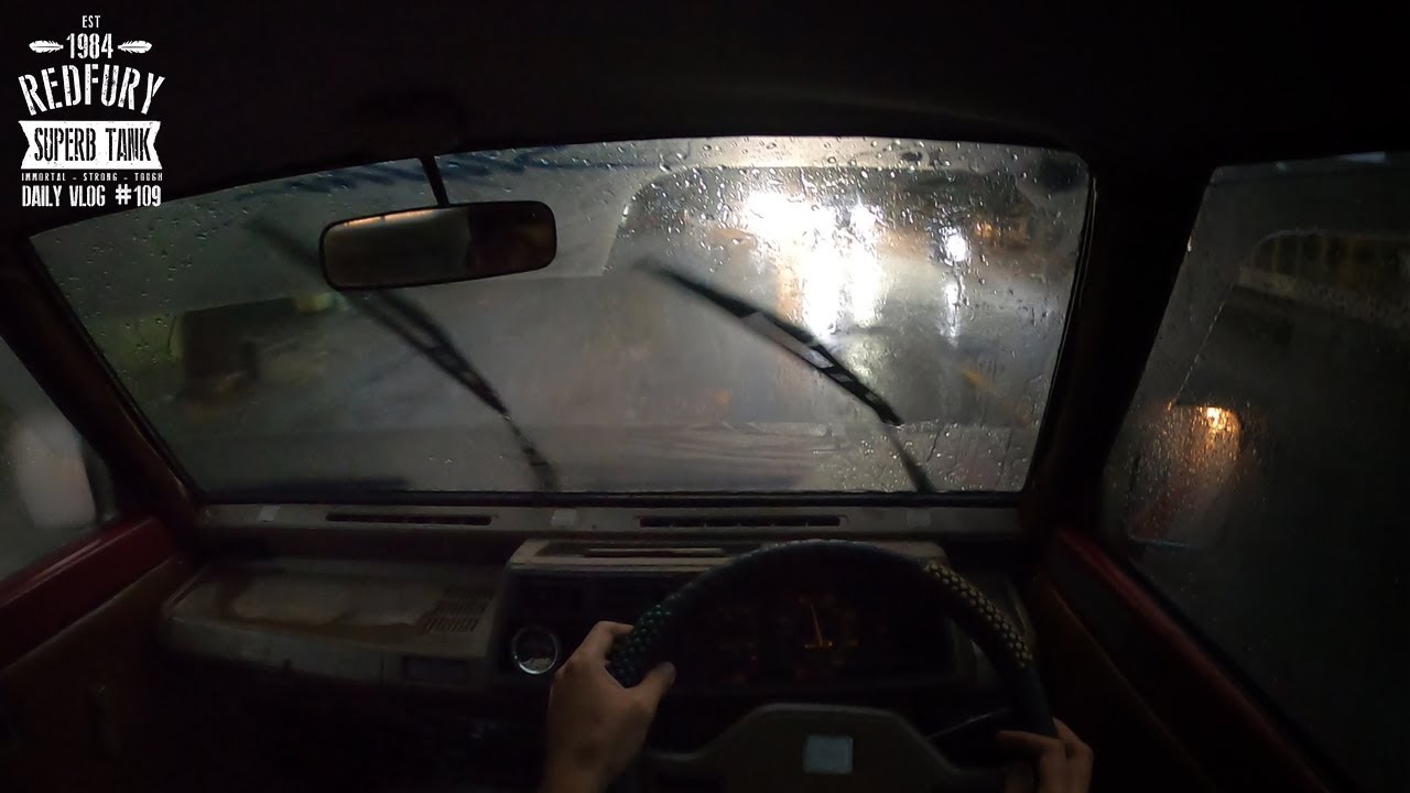 HIJET 1000 CAR VLOG 109 - HIJET 1000 Terjang banjir dan hujan badai air sampai masuk kedalam