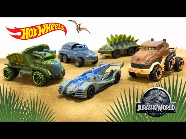 Hot Wheels Jurassic World Character Car Giant Dino Toy Vehicle  Giganotosaurus