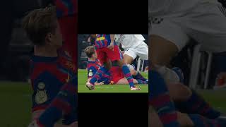 Mbappe suffers brutal tackle from De Jong #mbappe #realmadrid #supercup2026