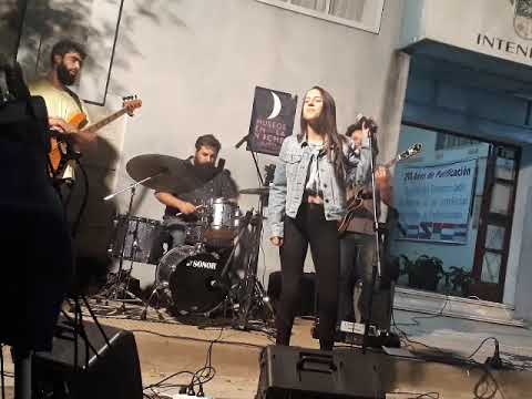 Laura Correa - En el muelle de San Blás - YouTube