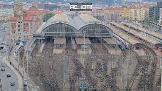 Hlášení Praha hlavní nádraží - Zrušení vlaku Os 2536, 15.10.2025 [INISS 2]