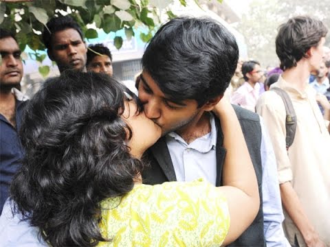 kissing-prank-extreme---india-pakistan-thailand---gone-wrong-and-slap-lol