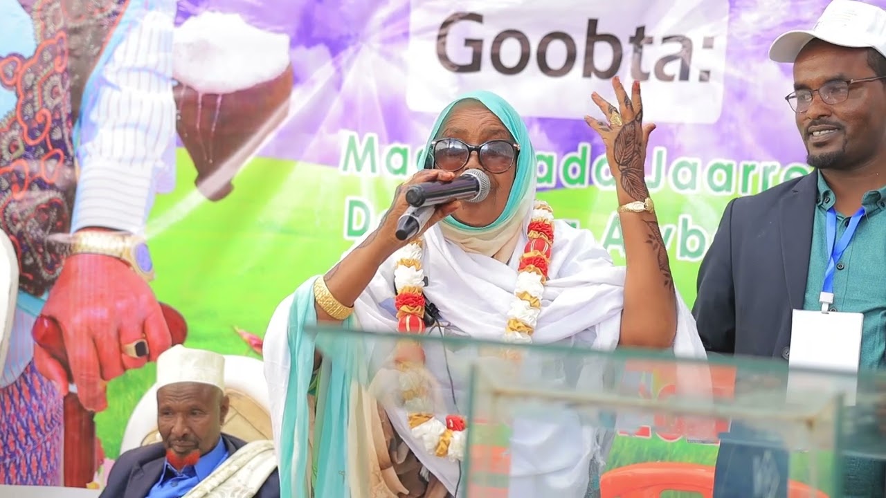 “Suldaan hoodaale hooskaaga lagu qabaw” Saynab Eddo Eddo & Buraanburki Suldaan C/laahi Daahir Yuusuf