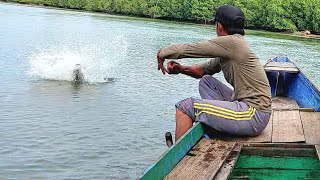 PANAS DAN NGILU RASANYA, JARI DAN LENGAN SAAT PANCINGKU DITARIK TARIK BARRAMUNDI JUMBO INI...!!!