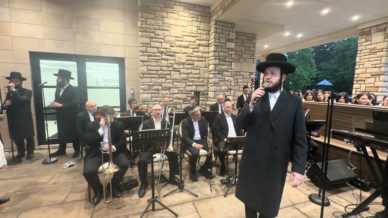 Beautiful Chuppah. Motty Ilowitz & Shimmy Levy @ unger