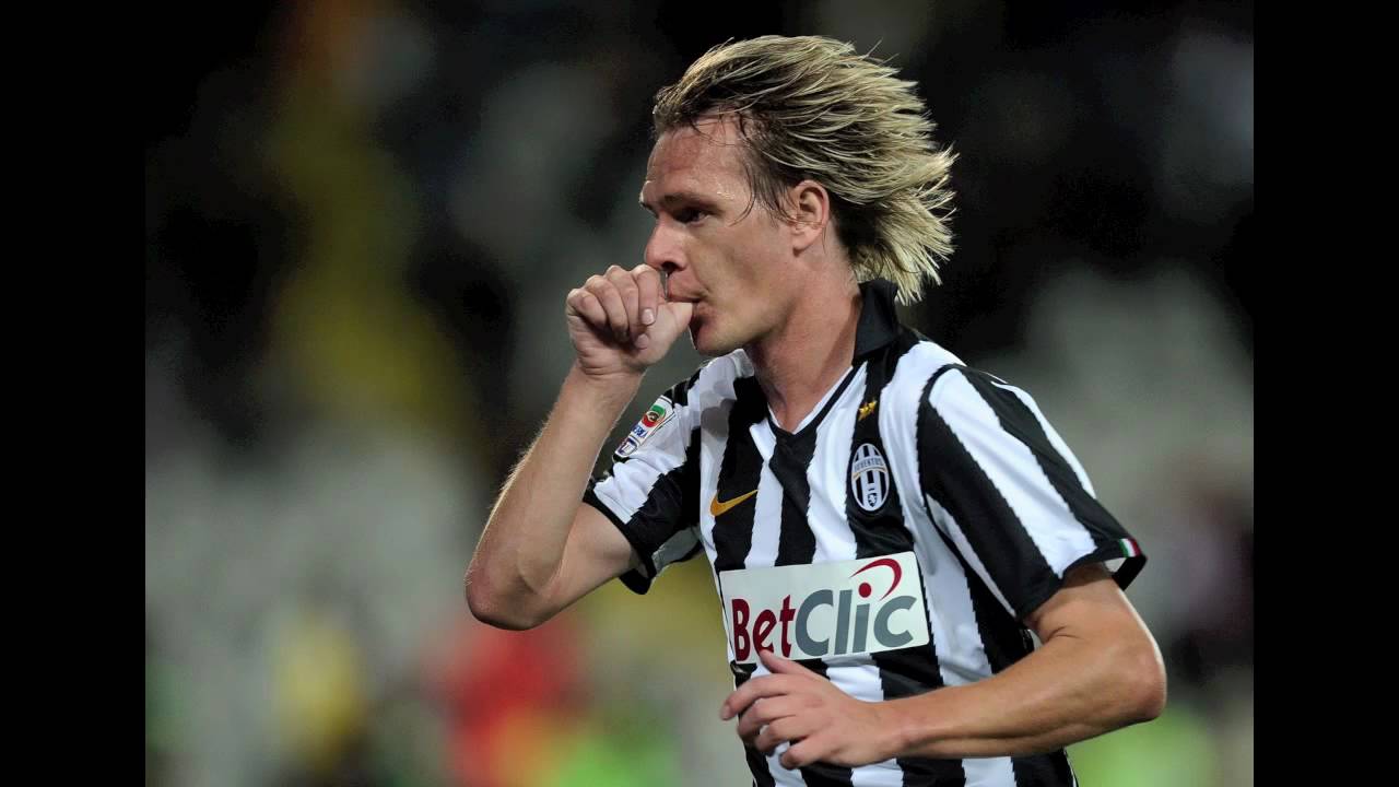 Milos Krasic Goal Collection Juventus F.C - YouTube