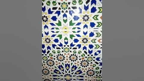 المقرئ ........حسن اقريطط ما تيسر من اواخر سورة الحشر