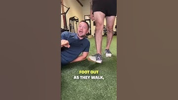 Why Walking With Turned Out Feet Is So Common! #posture #running #runner #kneepain #footpain