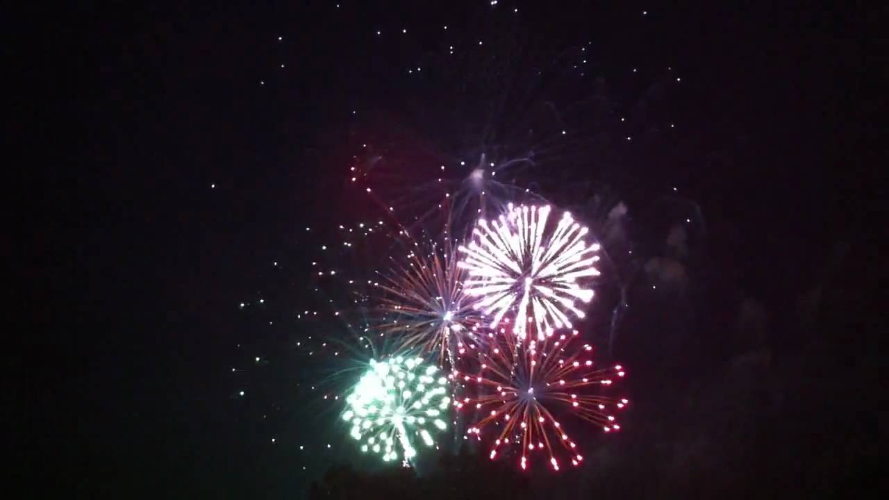 Quakertown, PA Fireworks Smiley Face 7/4/2010 YouTube