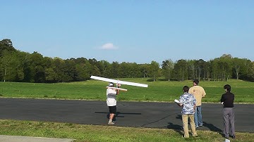 NCSU Aircraft Senior Design 2013 - Avalerion (Team 3) First Flight (Original)