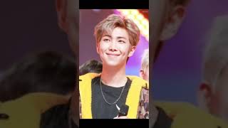 BTS Wallpapers//Solo and Group photos//Trending pics//Cute and Hot BTS Pics💜 screenshot 2