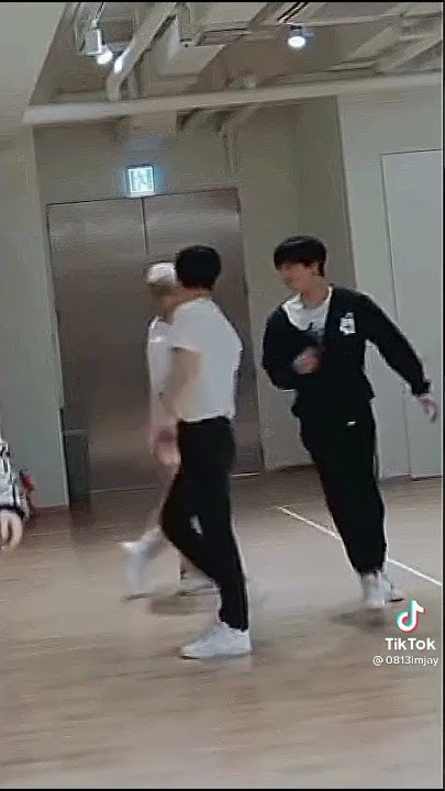 Norenmin tiktok ( Jeno, Renjun, Jaemin )