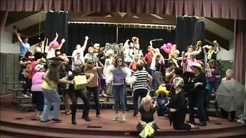 Song of Sonoma does the Harlem Shake
