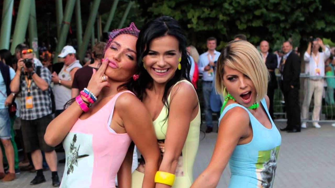 SEREBRO - Mi Mi Mi (accelerated remix) - YouTube