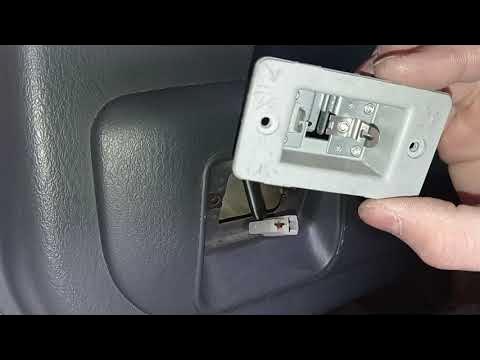 Освещение салона ( замена ламп ) - Volkswagen Passat B6, 2 л, 2006 года тюнинг D