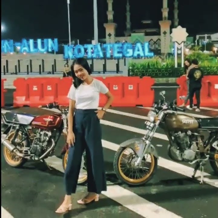 cewek cantik model cb keren