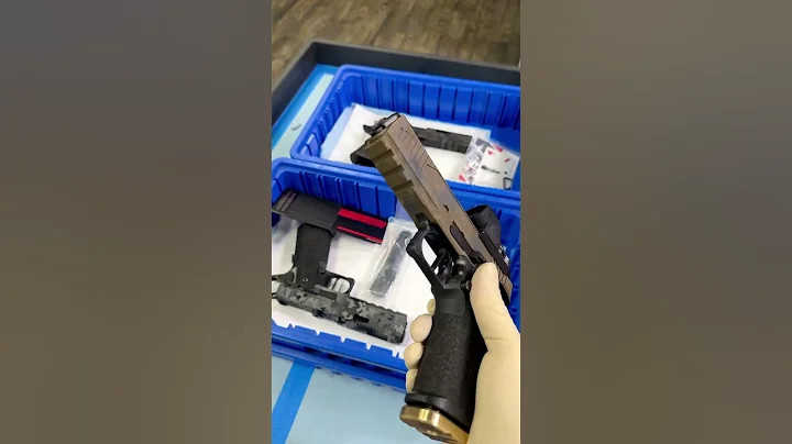 TRI-11 Commander / TRI-CAM FDE Cerakote #triarcsystems #2011 #edc