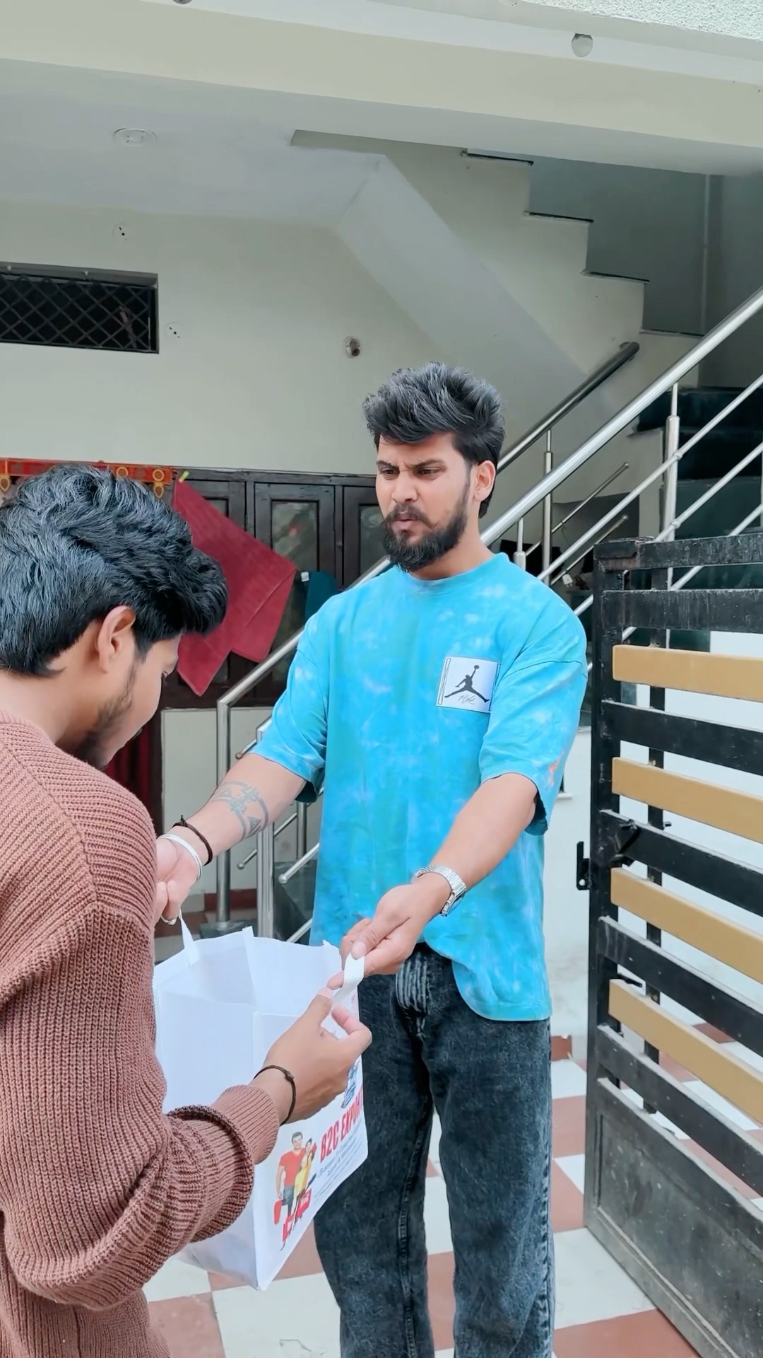 Biwi no.1?||funny video||#comedy #biwino1 #funny #youtubeshorts #funnyvideo #golu008