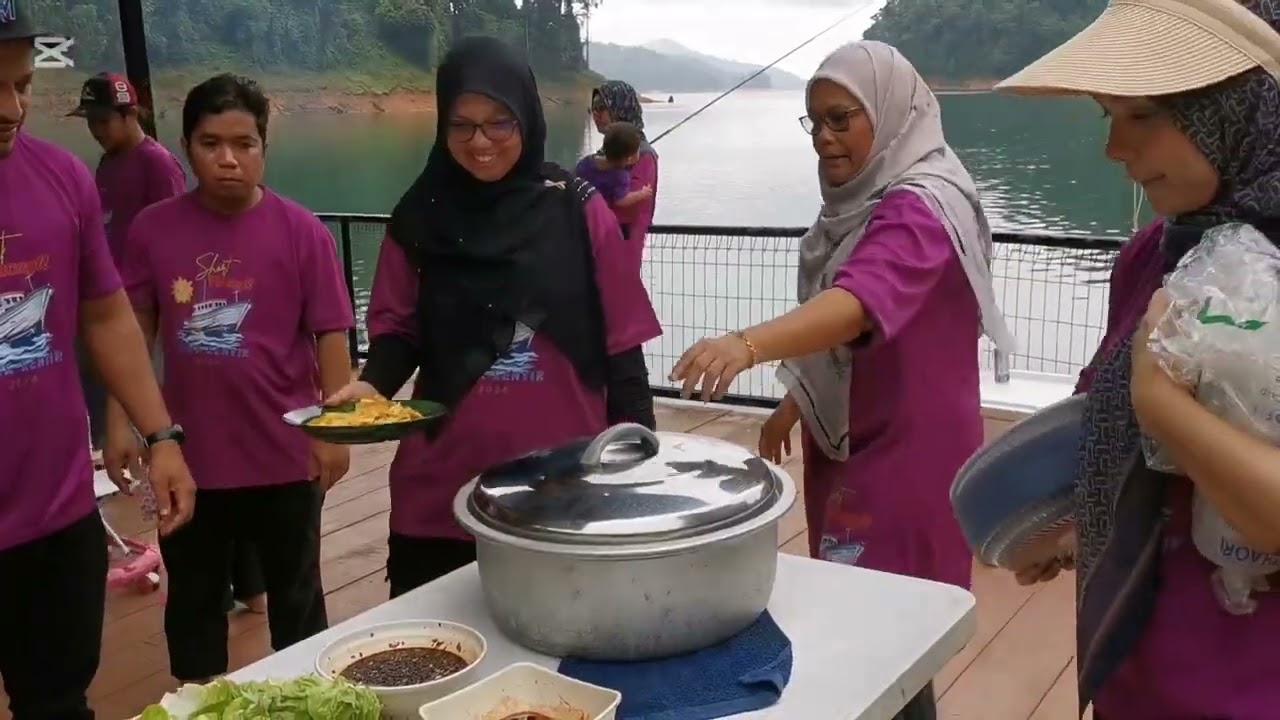 Cuti-cuti Malaysia,  naik house boat dan bermalam di Tasik Kenyir, Terengganu