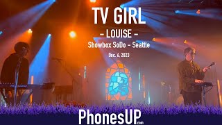 Louise - TV Girl Live - 12/6/23 - Seattle - PhonesUP
