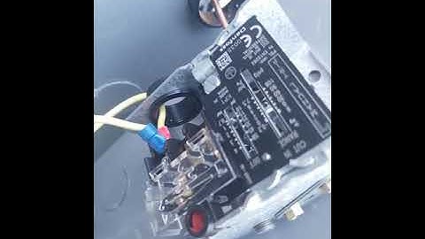 Copeland compressor making noise and cutting off