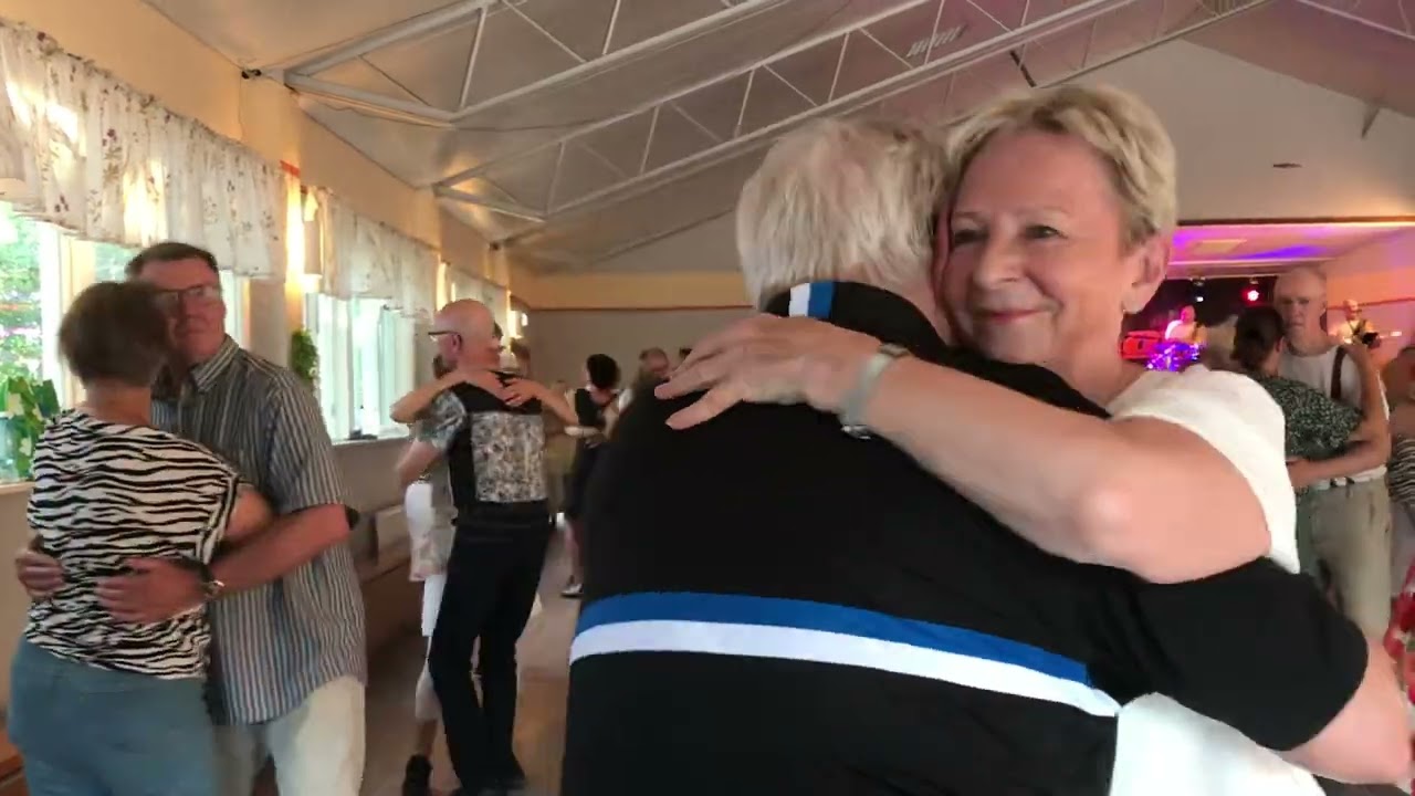 Holidays-Barva 27/6-24*1