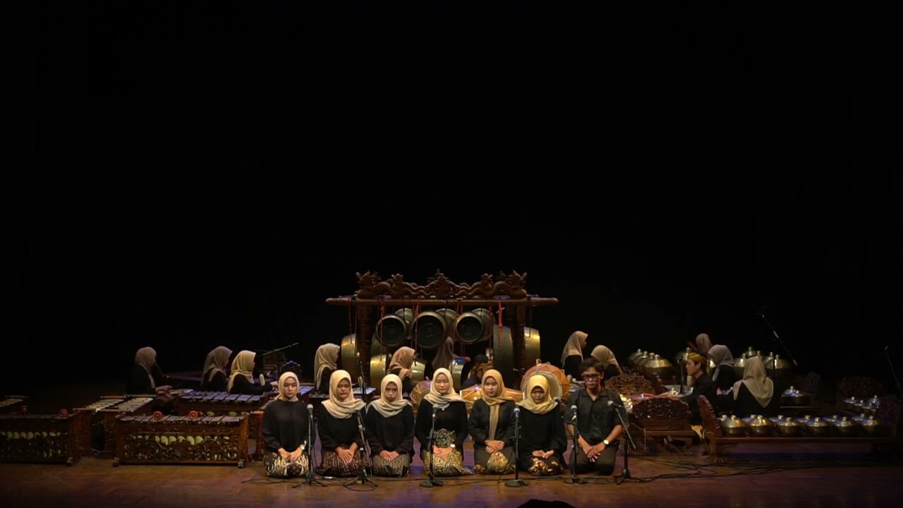 Kelompok A2 (Karongron) UAS Seni Karawitan 2023/2024