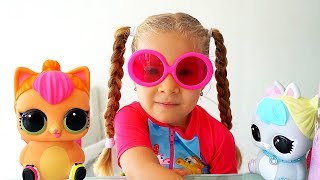 Диана открывает Куклы ЛОЛ - Большой Питомец Неоновый котёнок Диана открывает Куклы ЛОЛ - Большой Питомец Неоновый котёнок