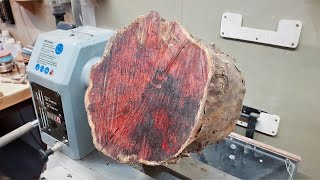 Woodturning  YEW made my lathe wobble!!