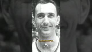Happy 98th birthday, Bob Cousy! 🎉