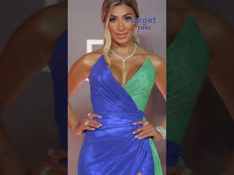 متلمسنيش دينا الشربيني تحرج مخرج شهير في عرض فيلم درويش