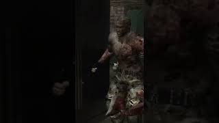 2 Krausers 1 Leon in Resident Evil 4 screenshot 4