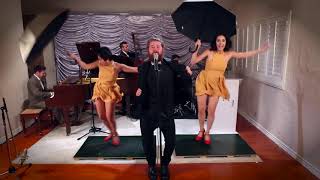 Umbrella   Vintage Singin' in the Rain Style Rihanna Cover ft  Casey Abrams \u0026 The Sole Sisters