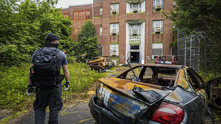 Found Abandoned Town of Prisons *Caught by Police*