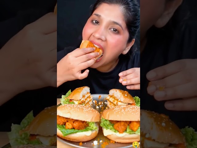 Mukbang ASMR Spicy chicken bargad eating challenge #mukbang #asmr #chicken burger 🤤😋😋