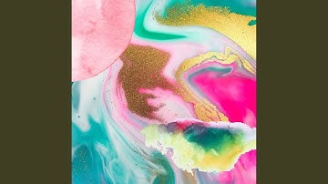 Pulsating Backdrops for Before Comforts