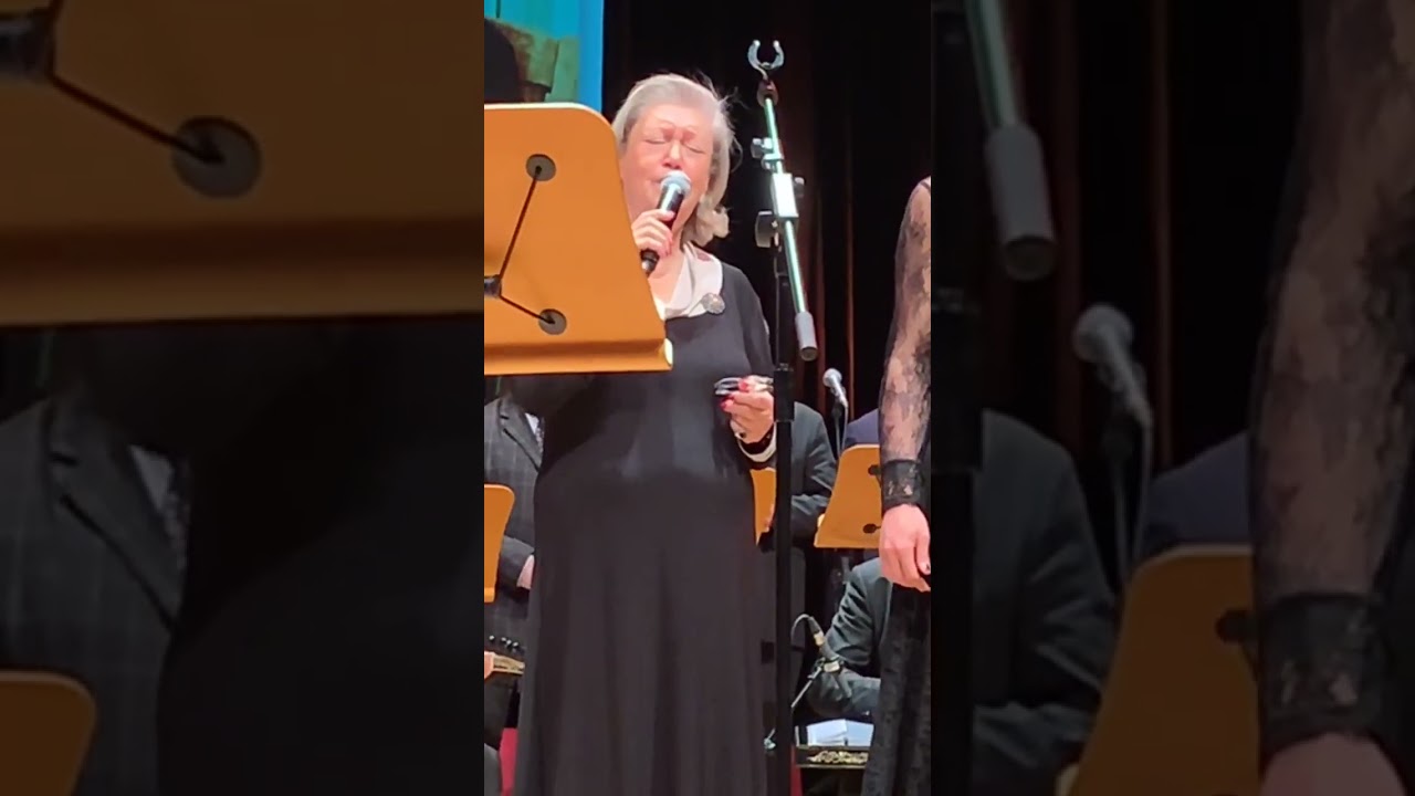 İnci Çayırlı - Kuş olup uçsam sevgilimin diyarına