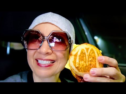 ASMR 🥞 🍳 Trying the #McGriddle Sandwich at #McDonalds
