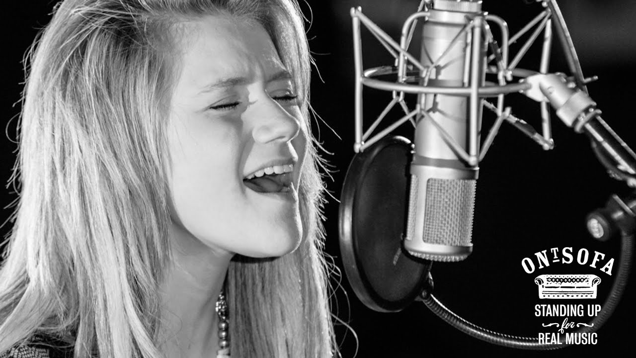 Luciee Closier - Sex (The 1975 cover) - Ont Sofa Gibson Sessions