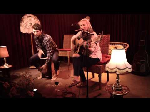 Sarah Gamble - SAY GOODBYE ft Andrew Jennings / INDI BAR