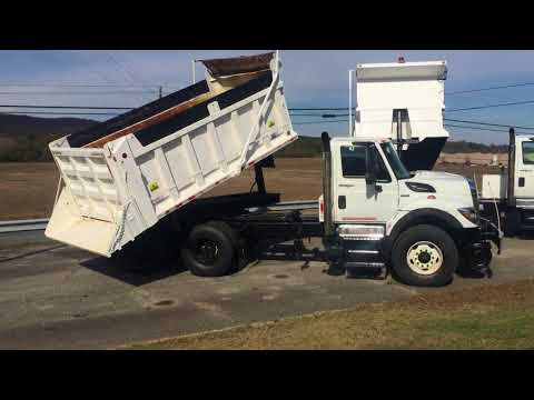 2009 INTERNATIONAL 7600