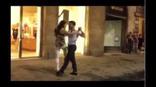 La Cumparsita - Tango in strada a Perugia - Il tango, che passione!