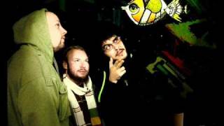 Bas Tajpan feat. BoB One - Poczuj To