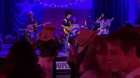 “Cheap Silver and Solid Country Gold” - Mike and the Moonpies