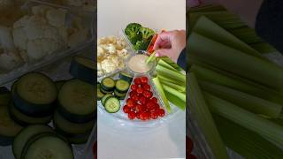 *SATISFYING* VEGGIE TRAY WITH ICE DISH! #asmr #satisfying #veggies #servingtray #amazonstorefront