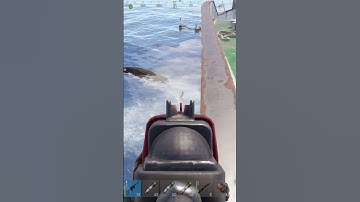 Rust: Goofy ahh Cargo defense#rust #rustclips #rustfunny #rustshorts #rustpvp #gaming #funnymoments