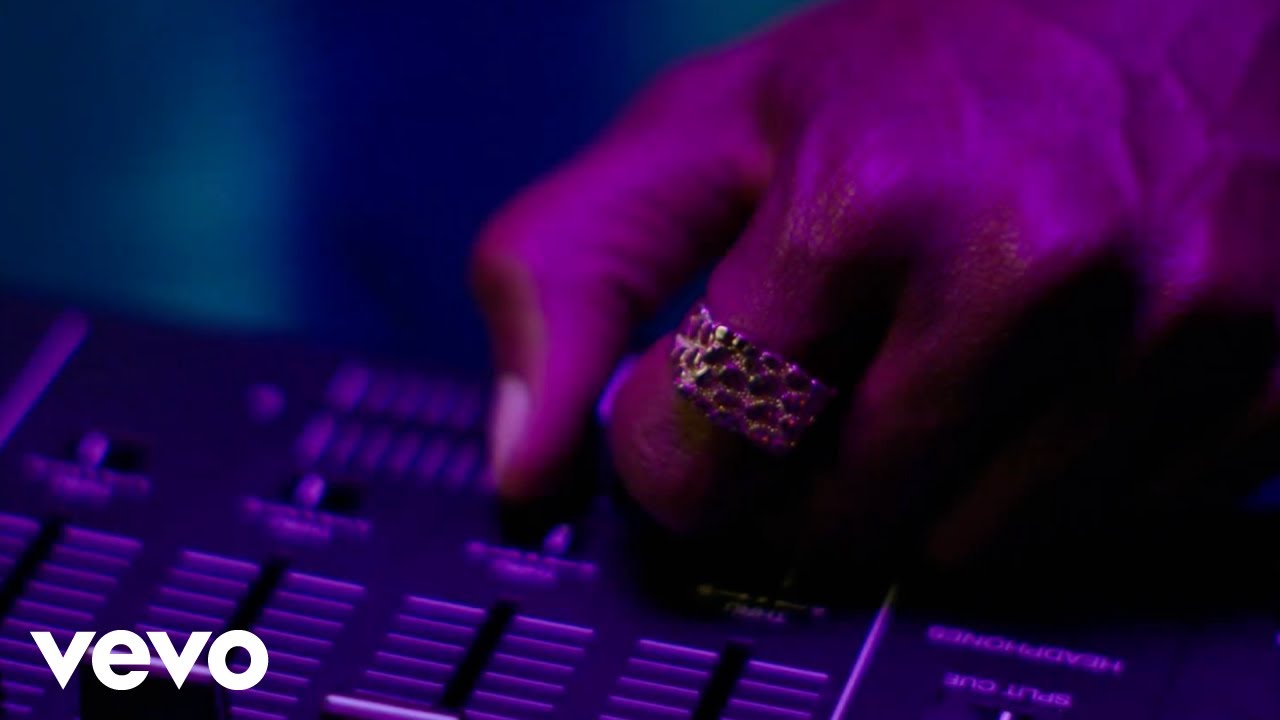 Watch bLAck pARty - Tonight (Official Visualizer) on YouTube Watch bLAck pARty - Tonight (Official Visualizer) on YouTube